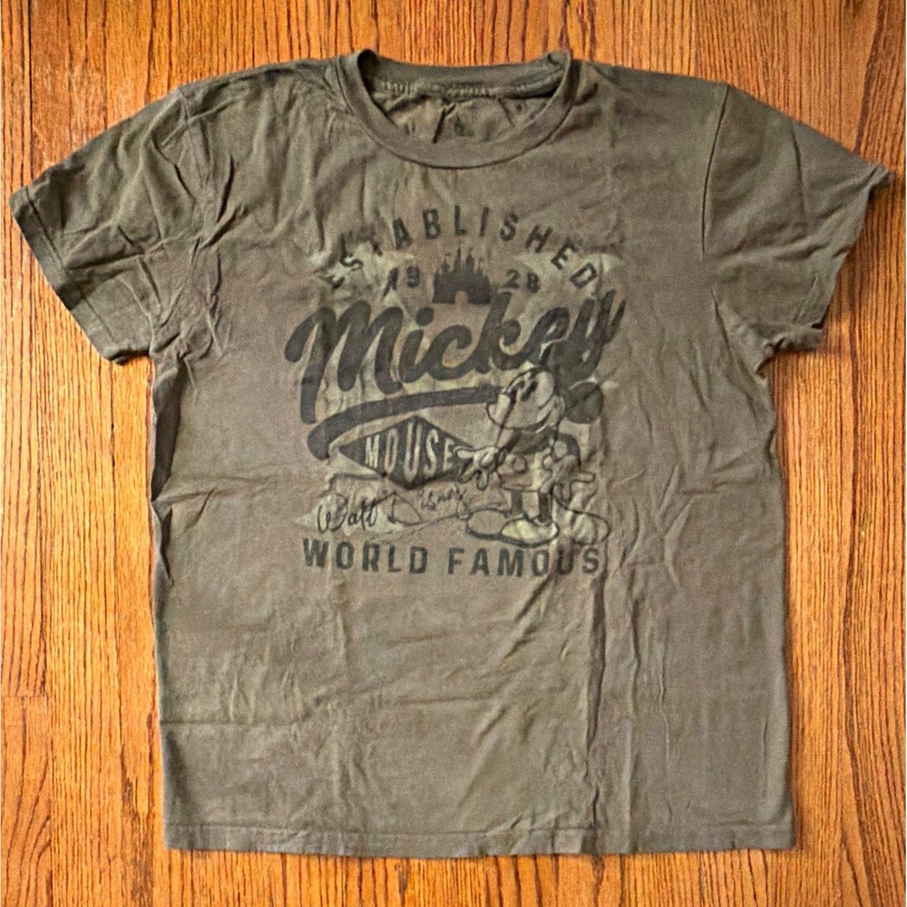 Disney Mickey Mouse Established 1928 Gray Graphic T-Shirt Adult Unisex M